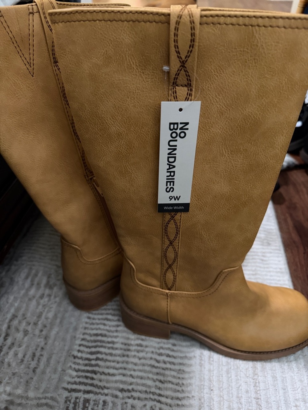 No Boundaries Women's Riding Boots in Tan